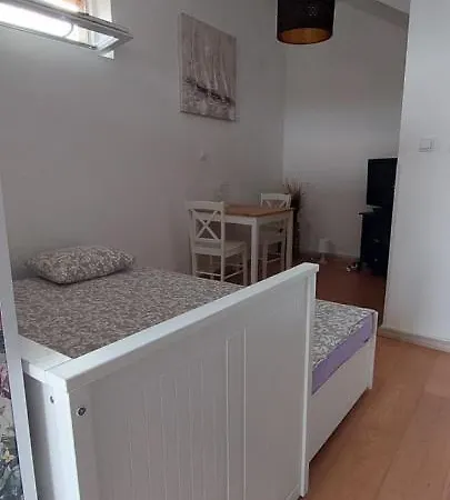 Allure 1 Apartment *