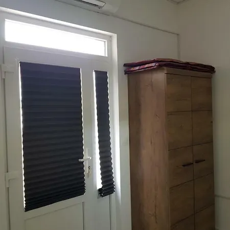 Apartment Allure 1 *